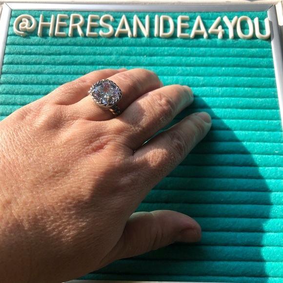 .925 silver and CZ  NIB Size 8 - Picture 2 of 7